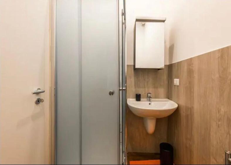 5Ino Apartment Bari Bagian luar foto