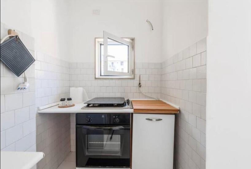 5Ino Apartment Bari Bagian luar foto