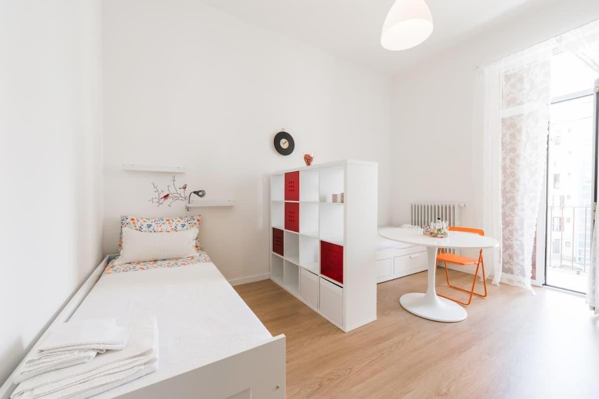 5Ino Apartment Bari Bagian luar foto