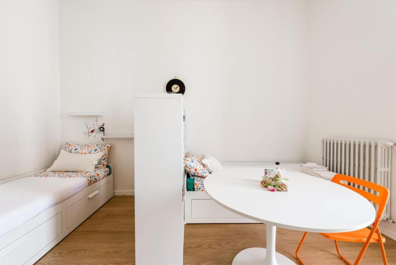 5Ino Apartment Bari Bagian luar foto