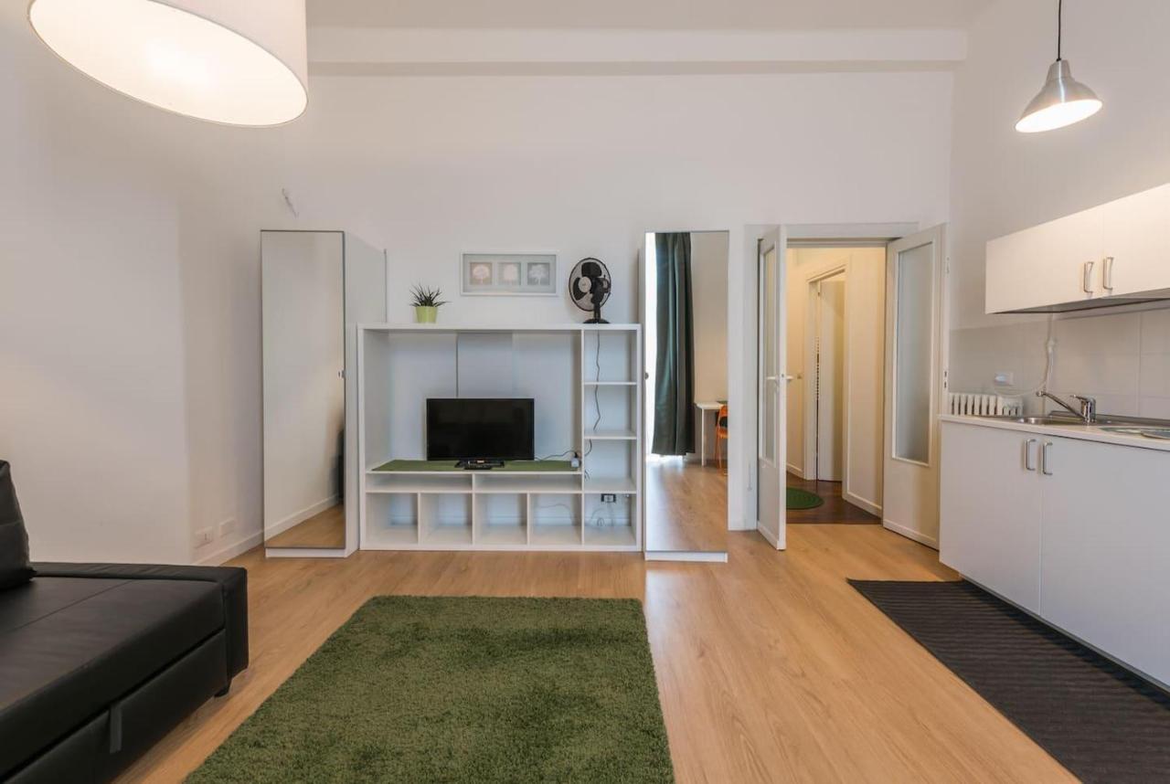 5Ino Apartment Bari Bagian luar foto