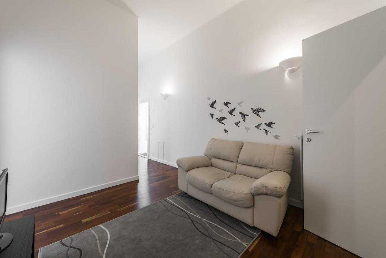 5Ino Apartment Bari Bagian luar foto
